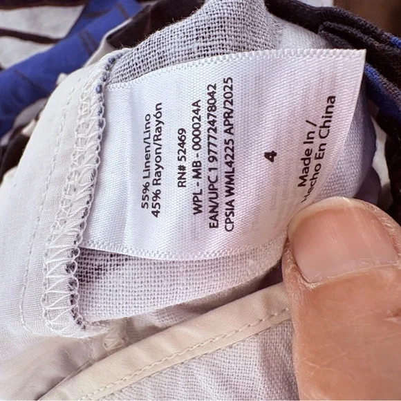 Sofia by Sofia Vergara Tropical Botanical Belted High Waist Shorts Size 4 - Picture 2 of 9